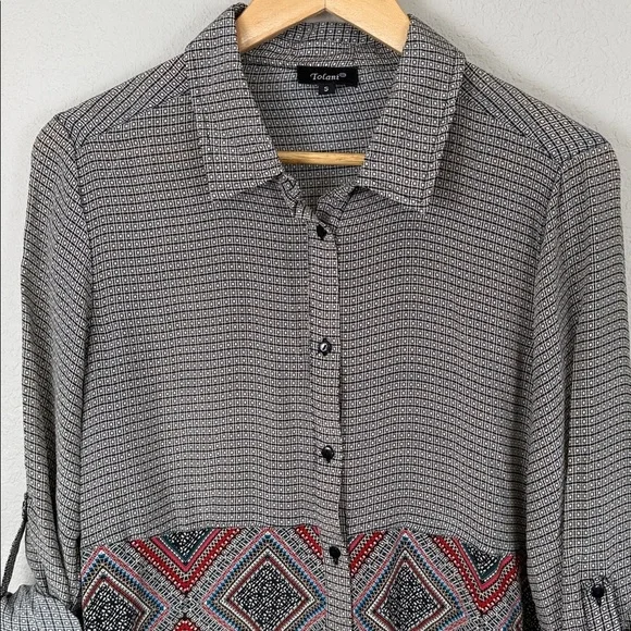 Tolani Selina from Revolve Button up in Diamonds 100% Silk Women's Small - Picture 3 of 9